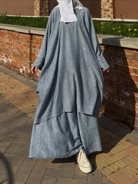 Textured 2-Piece Abaya & Skirt Set