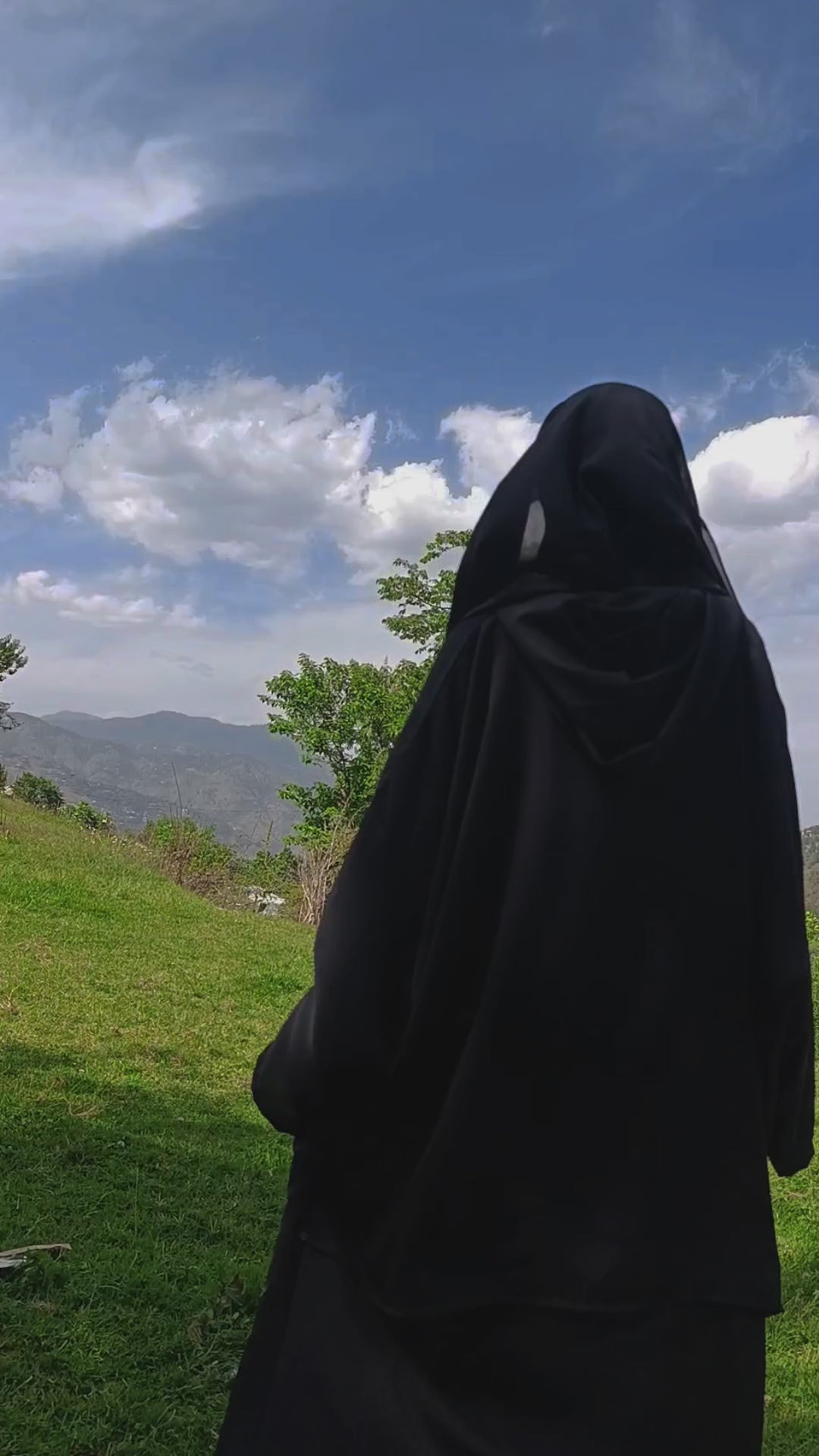 Baggy abaya with hoodie