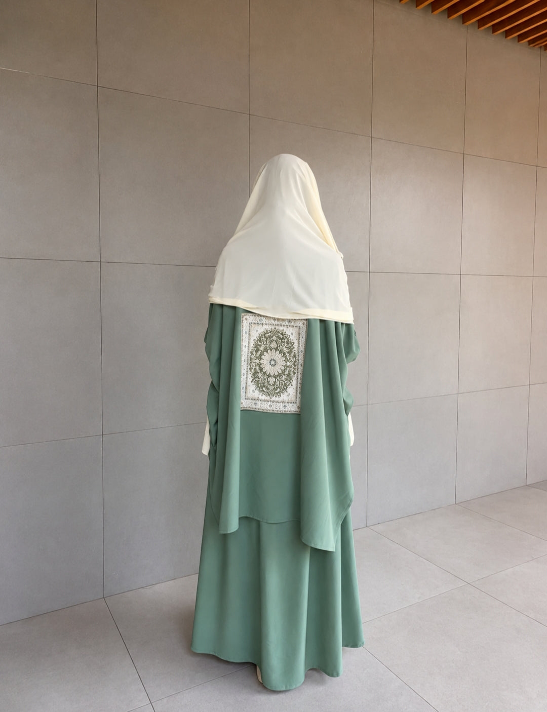 Sage green Tarab