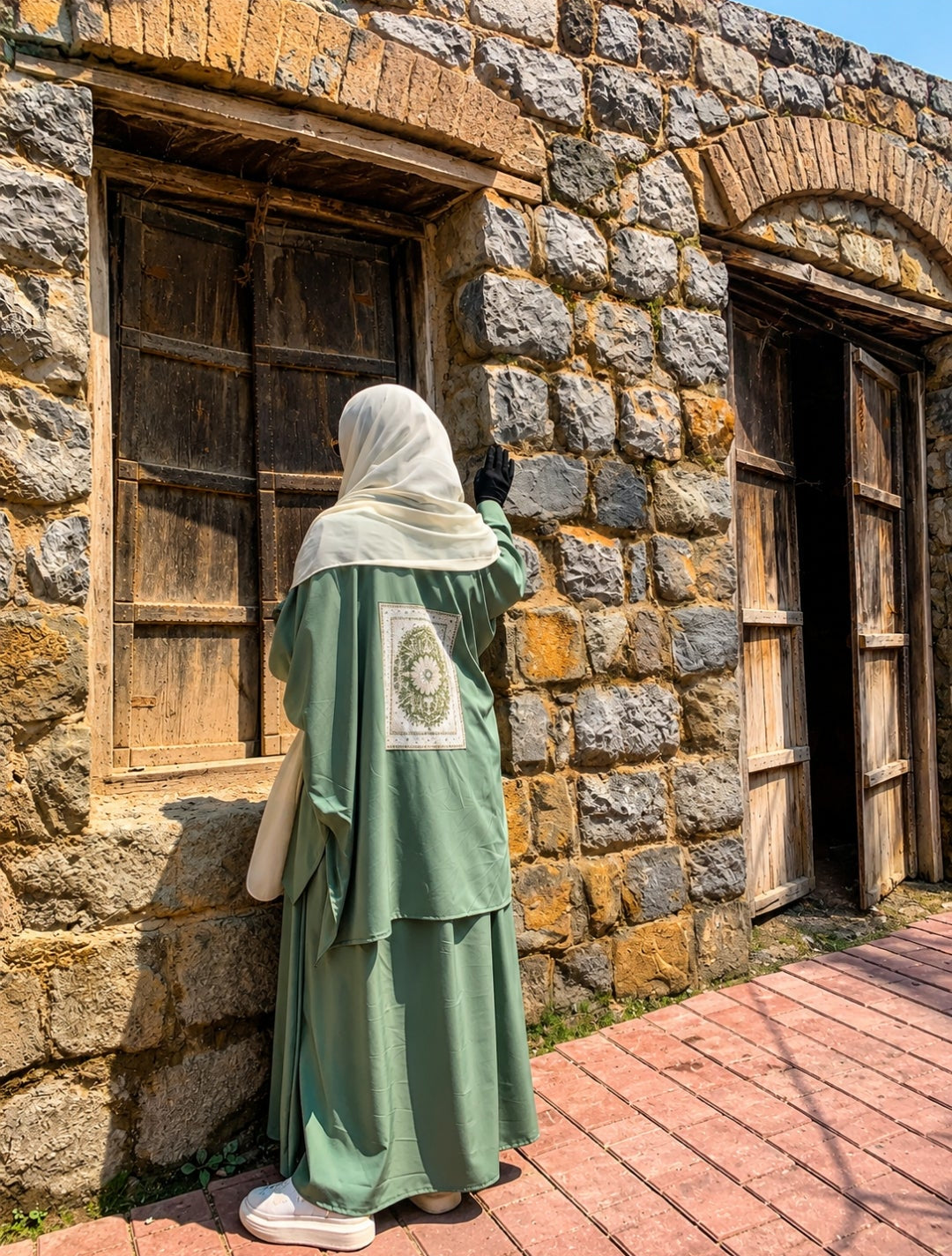 Sage green Tarab